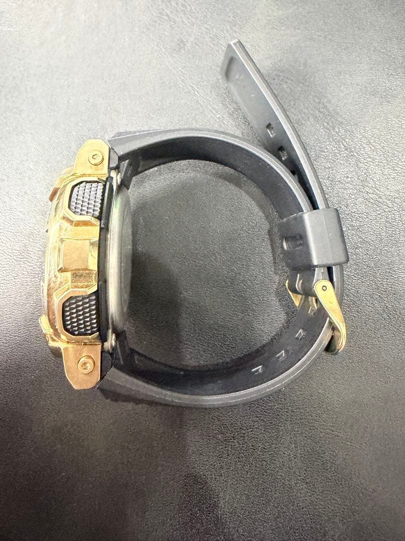 CASIO G-SHOCK GM-110G-1A9JF QZ 中古美品 7