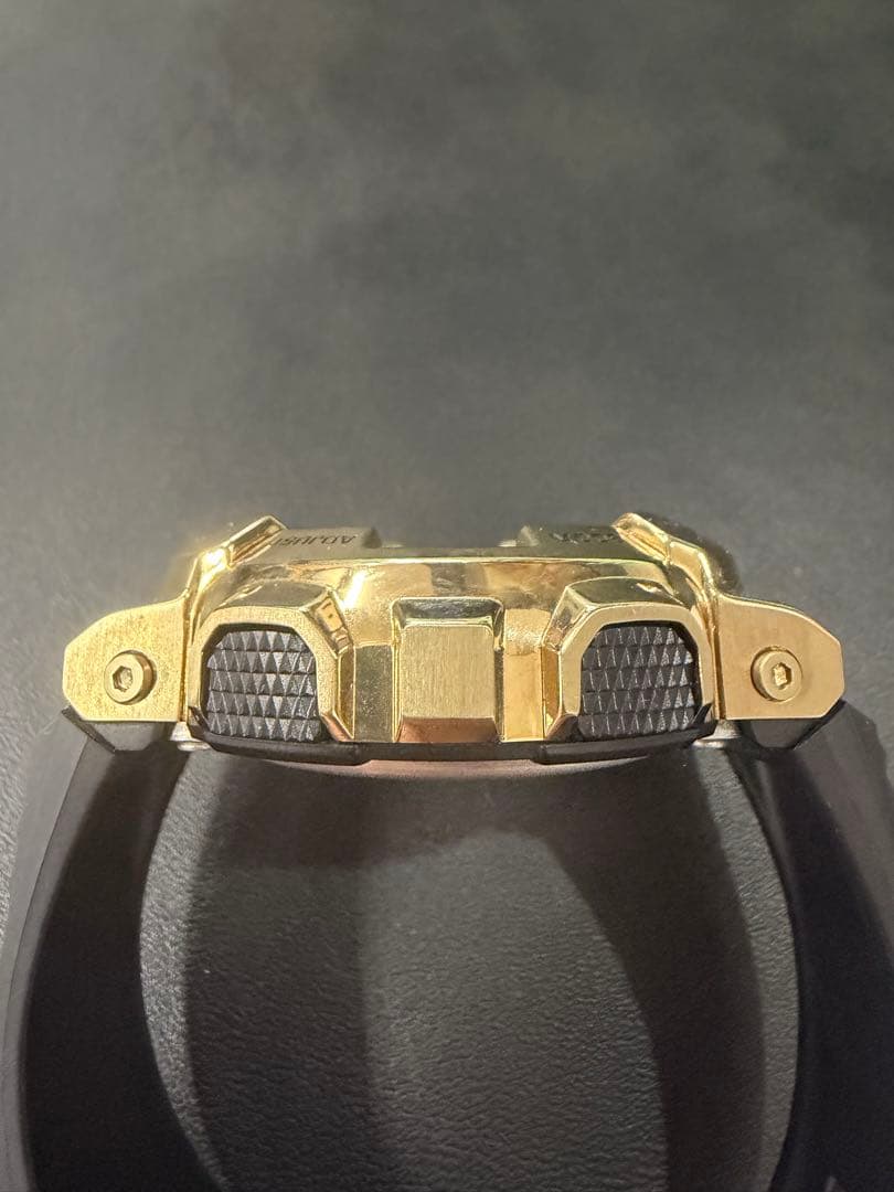 CASIO G-SHOCK GM-110G-1A9JF QZ 中古美品 7