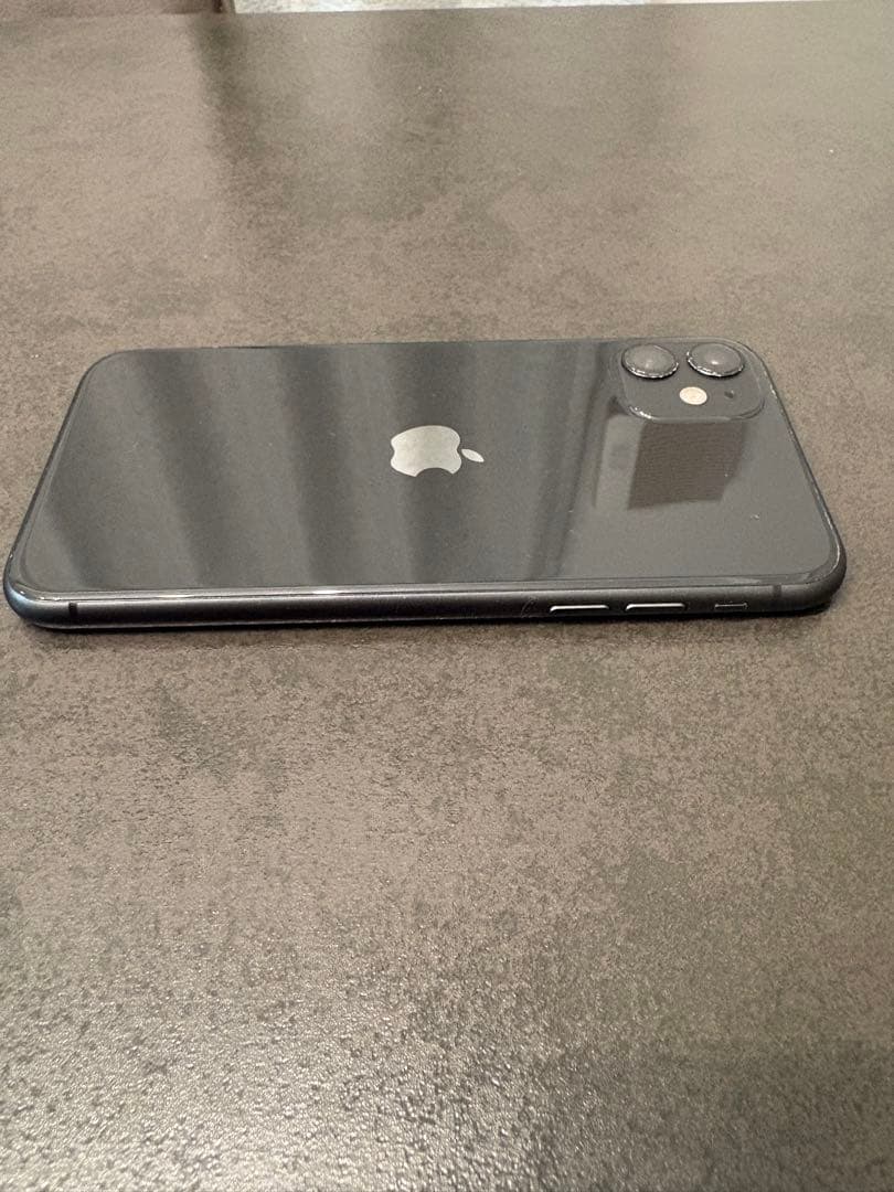 Apple iPhone11 128GB ブラック 本体