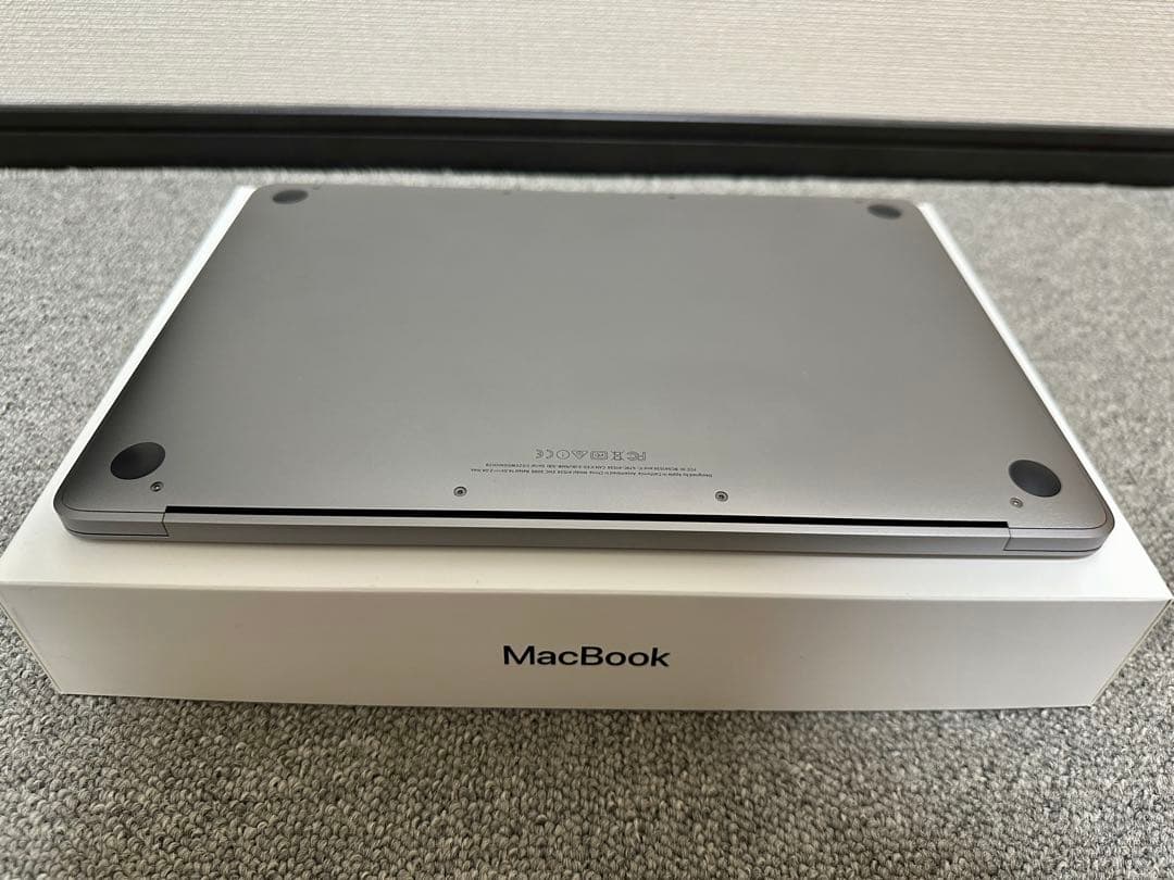 MacBook 12インチ 16GBメモリ/256GB SSD日本語キーボード