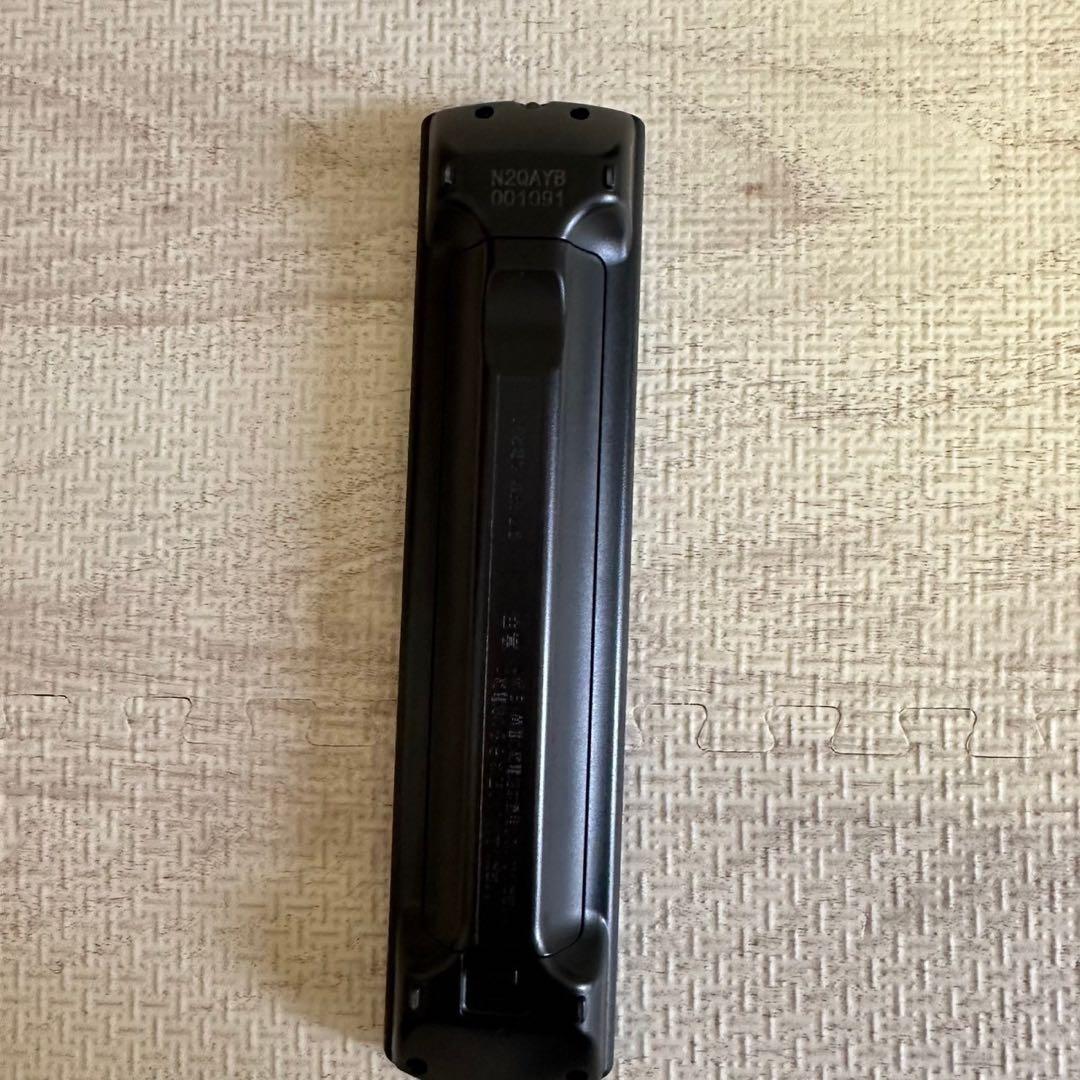 Panasonic パナソニック　TH-32F300 スタンド付き　2018年