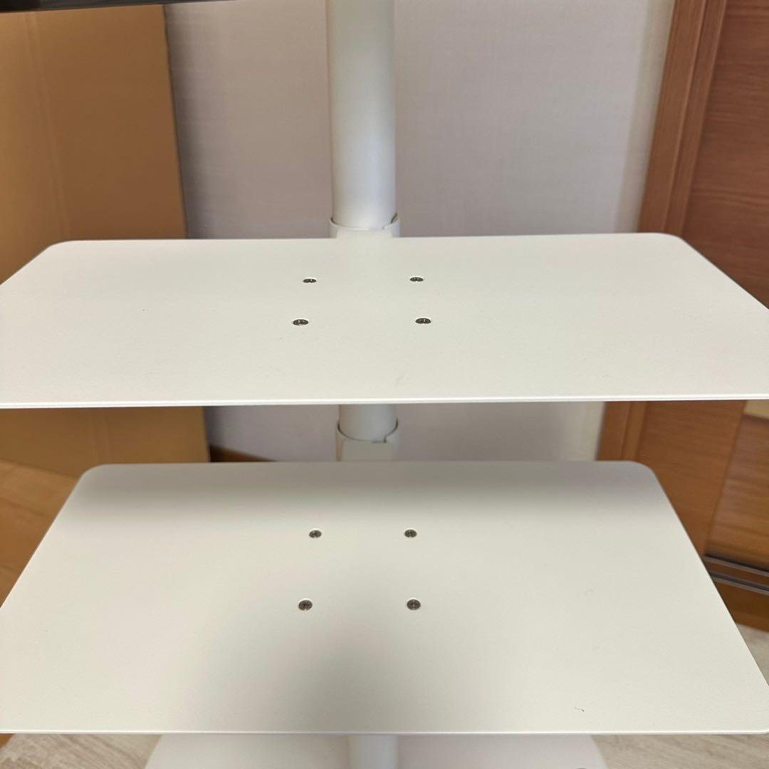 Panasonic パナソニック　TH-32F300 スタンド付き　2018年