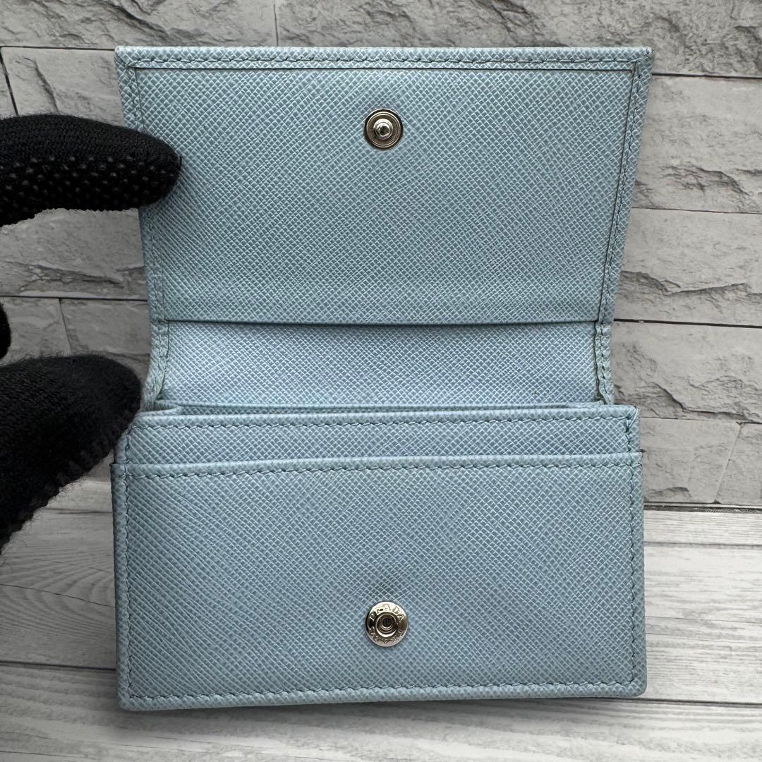 【美品】PRADA　名刺入れ　サフィアーノレザー　三角ロゴ　ブルー　カードケース