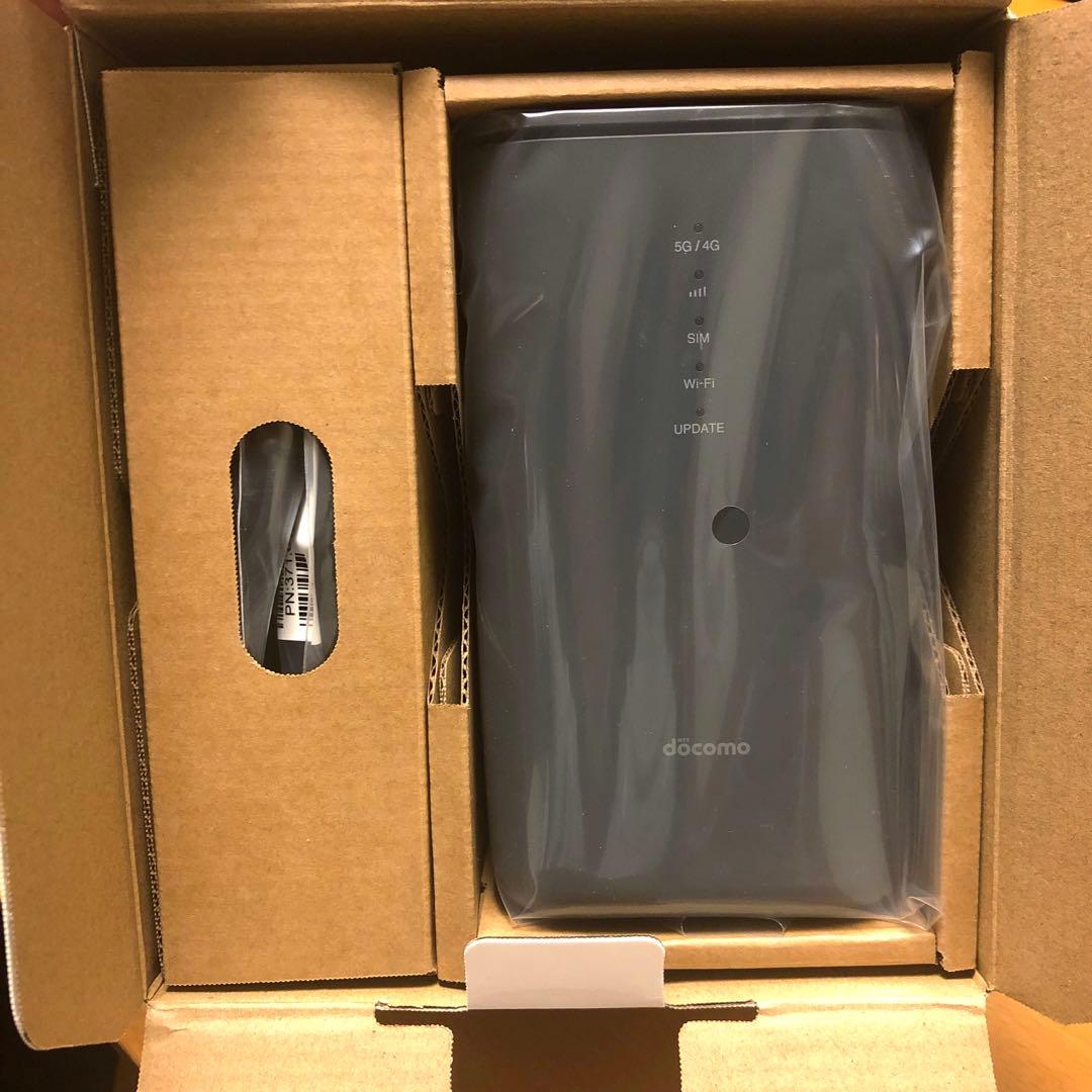 新品未開封　docomo  5G HR02 グレー