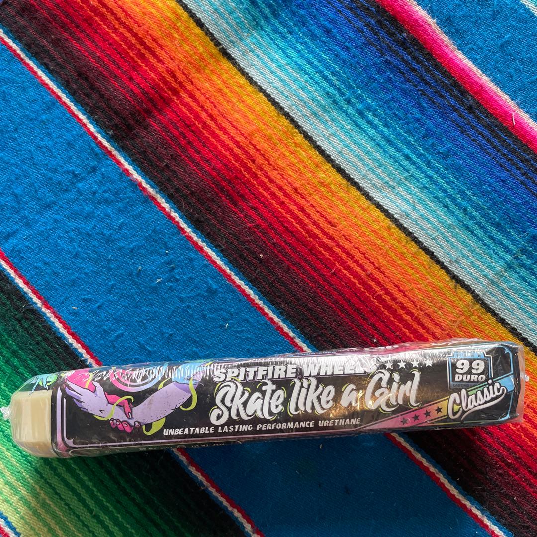 SPITFIRE Skate Like a Girl55mm99a定価¥9130