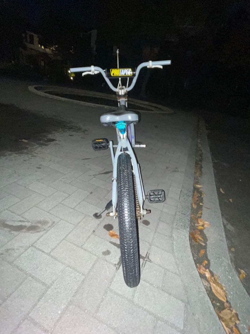 即乗り　GT bikes est74 20インチ bmx 横浜発