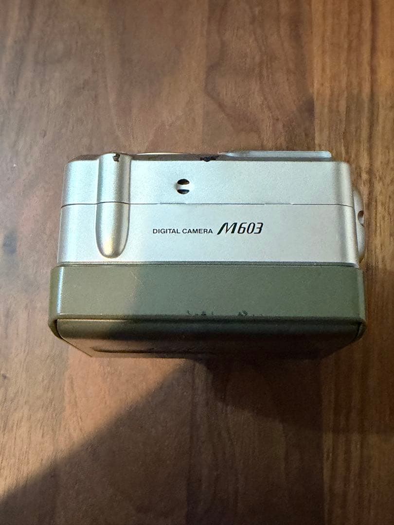 富士フイルム　FUJIFILM　FinePix　M603