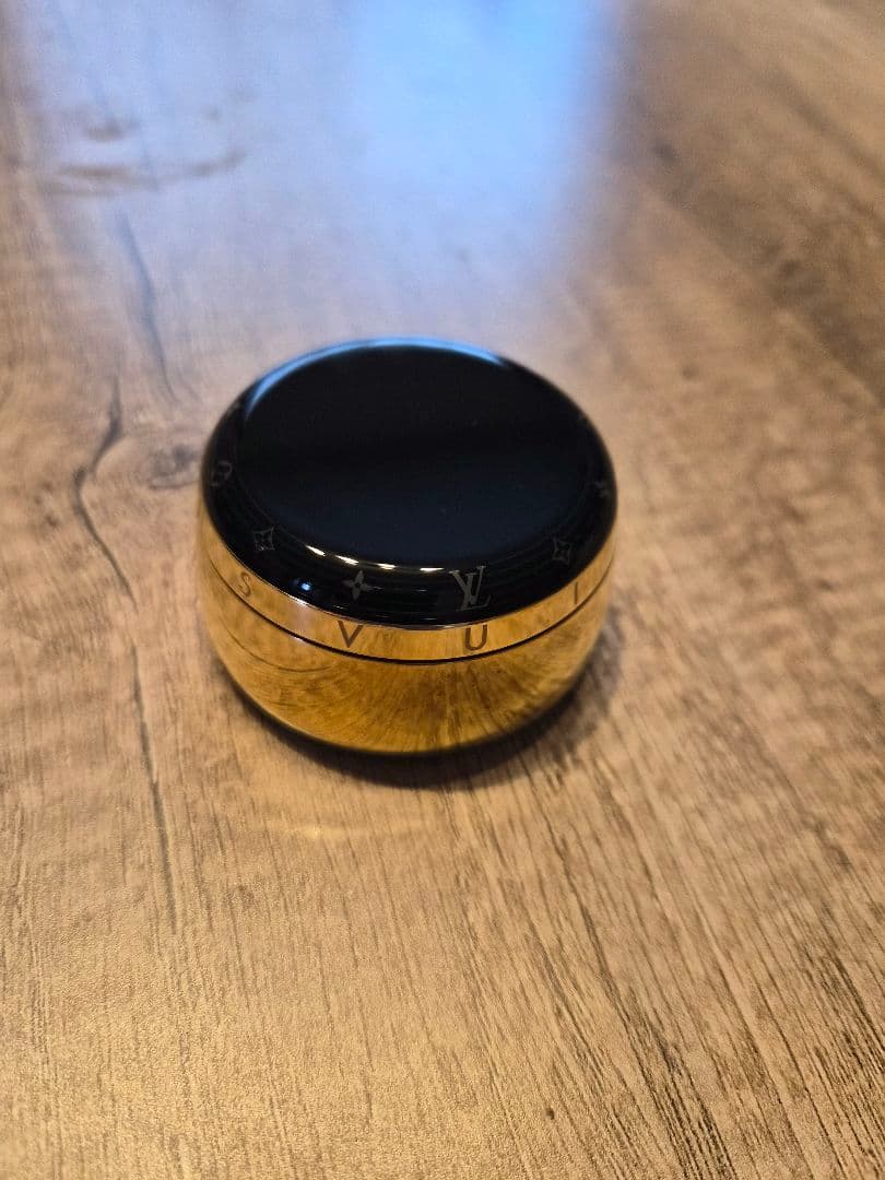 【正規品】Louis Vuitton イヤホンケース ゴールド/ブラック