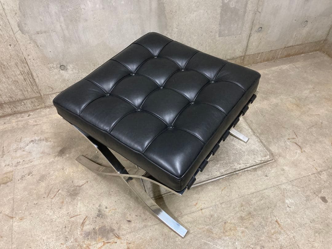 定価80万？Knoll バルセロナ スツール チェア オットマン 黒