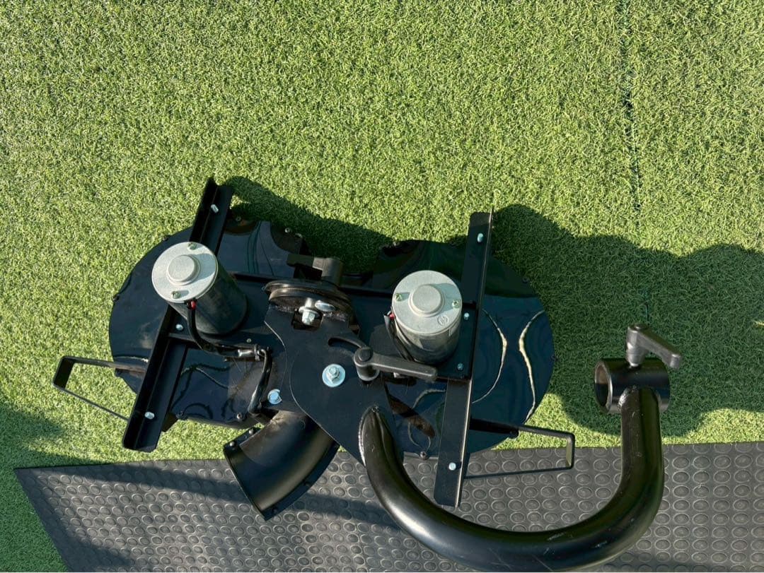 オーブ ピッチングマシン 速度調整可能（硬式使用）