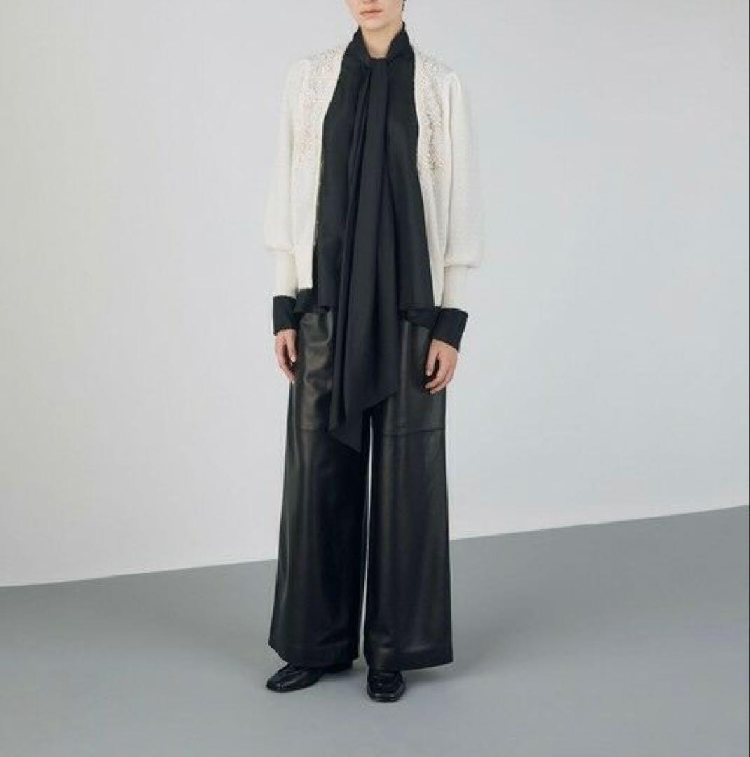 デプレ DES PRES 2024AW パールレースステッチVネックカーディガン