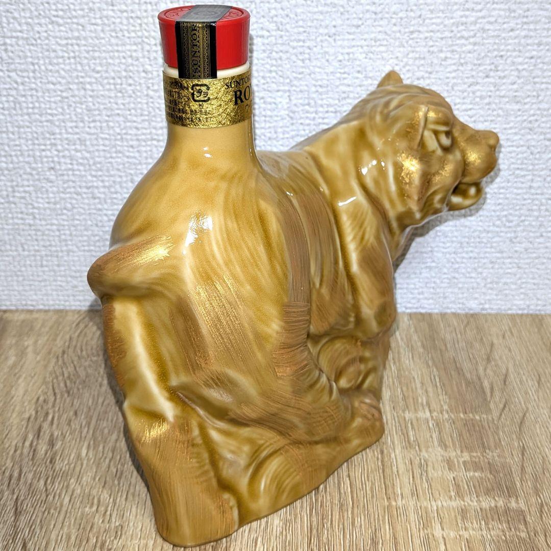 サントリーローヤル　干支　寅歳　2022年　600ml 43%　未開栓　箱有り