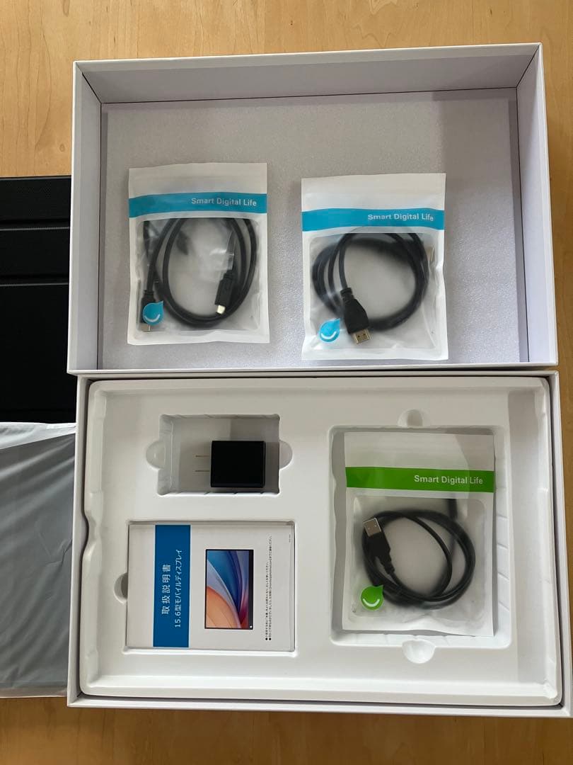 EVICIV モニター　15.6型