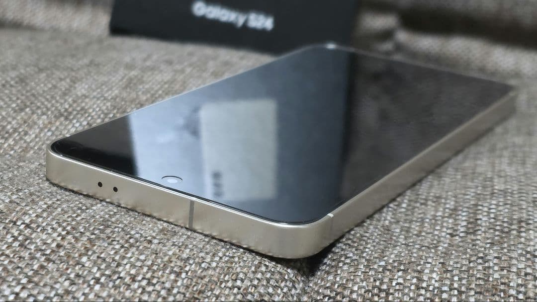 【超美品・ほぼ未使用】Galaxy S24 docomo版 SIMフリー