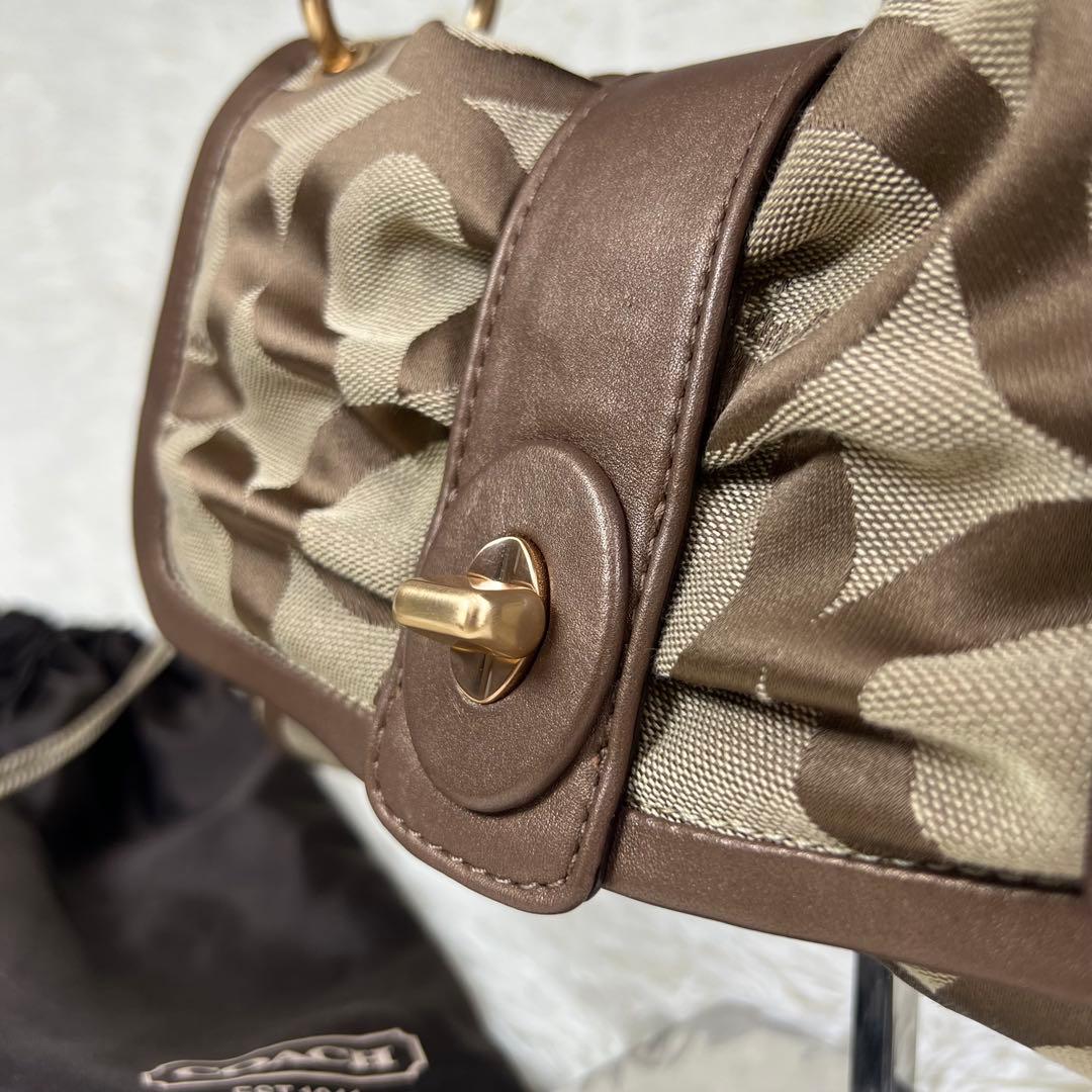 コーチ オプアート ワンショルダーバッグ アクセサリーポーチ パーカー