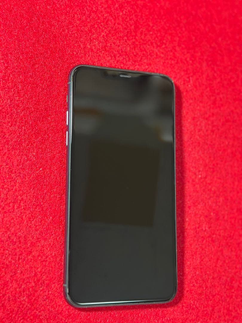 7247iPhone 11PROMAXミッドナイトグリーン64GB simフリー