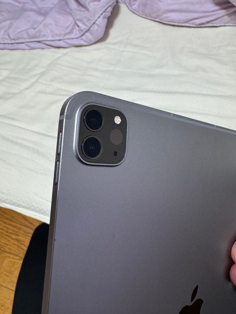 iPad Pro １１インチ第４世代セルラーモデル