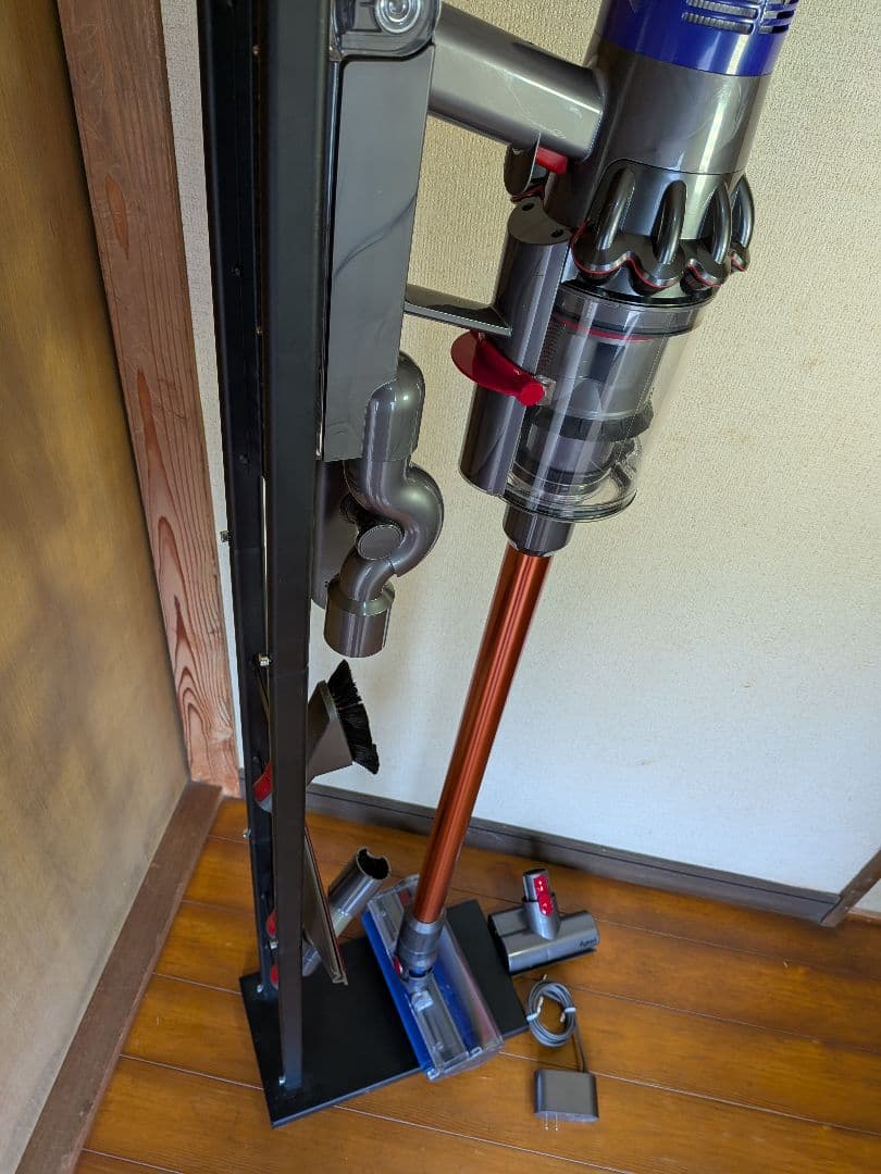 a501 63分　ダイソン　コードレス　SV12　稼働品　分解清掃済　動作保証