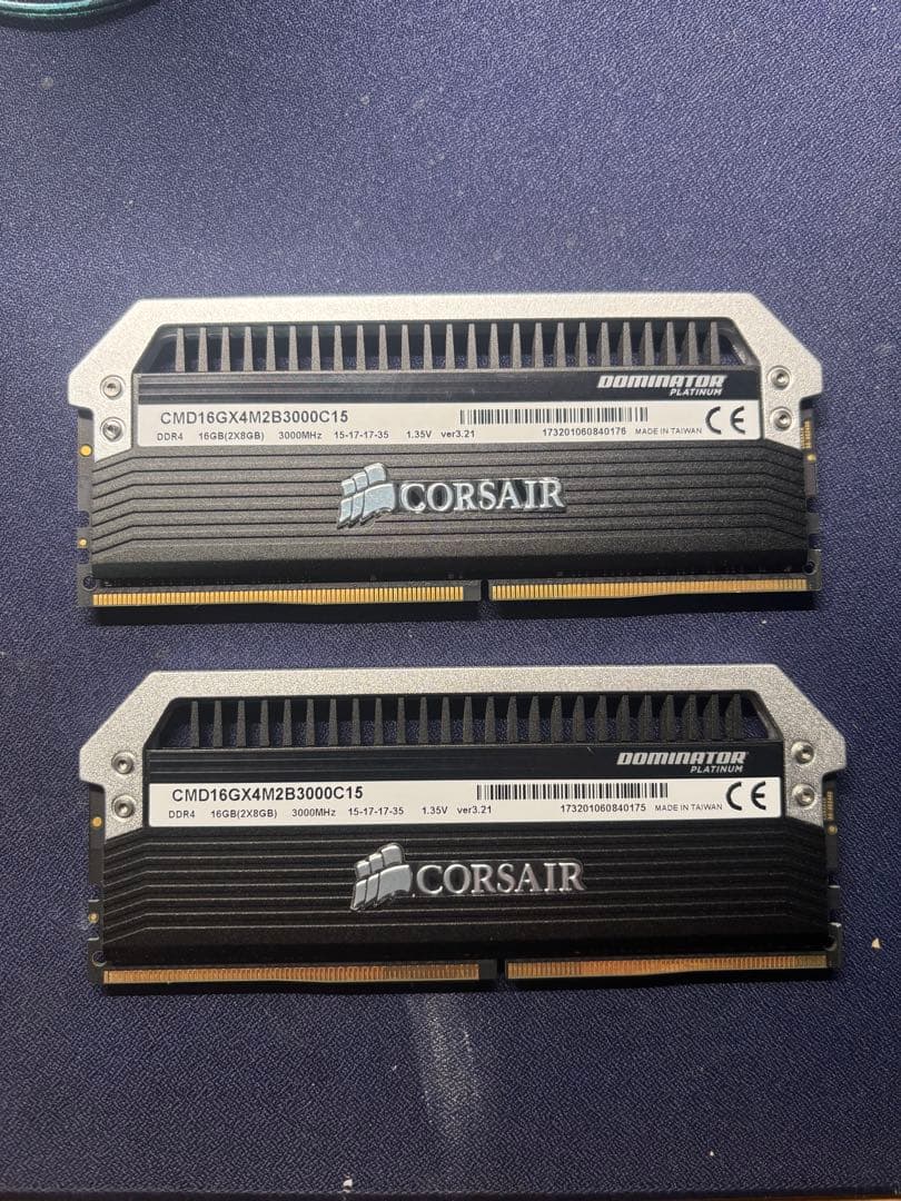 DDR4 16GB 8×2 CORSAIR DOMINATOR PLATINUM