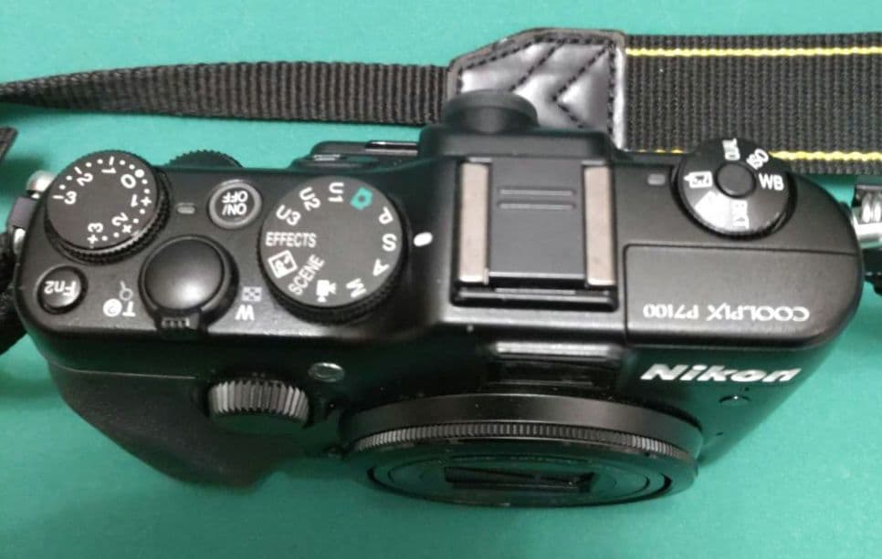 デジタルカメラ Nikon COOLPIX P7100
