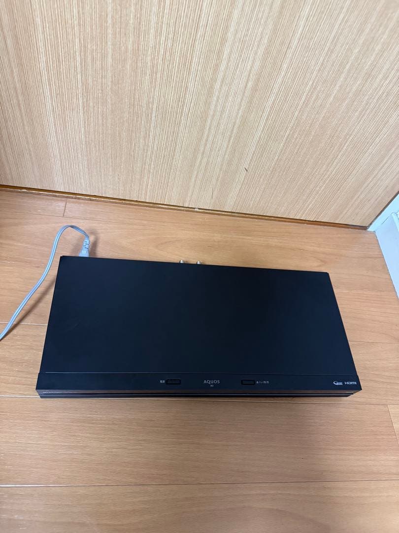 SHARP シャープ　ブルーレイレコーダー　2番組同時録画　BD-NW1100