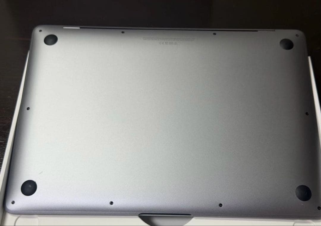 MacBook本体 MacBook Air M1 8GB 256GB