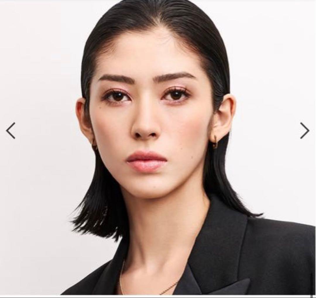 未使用YSLクチュールミニクラッチ025ホリデー限定アイシャドウショップ袋付き