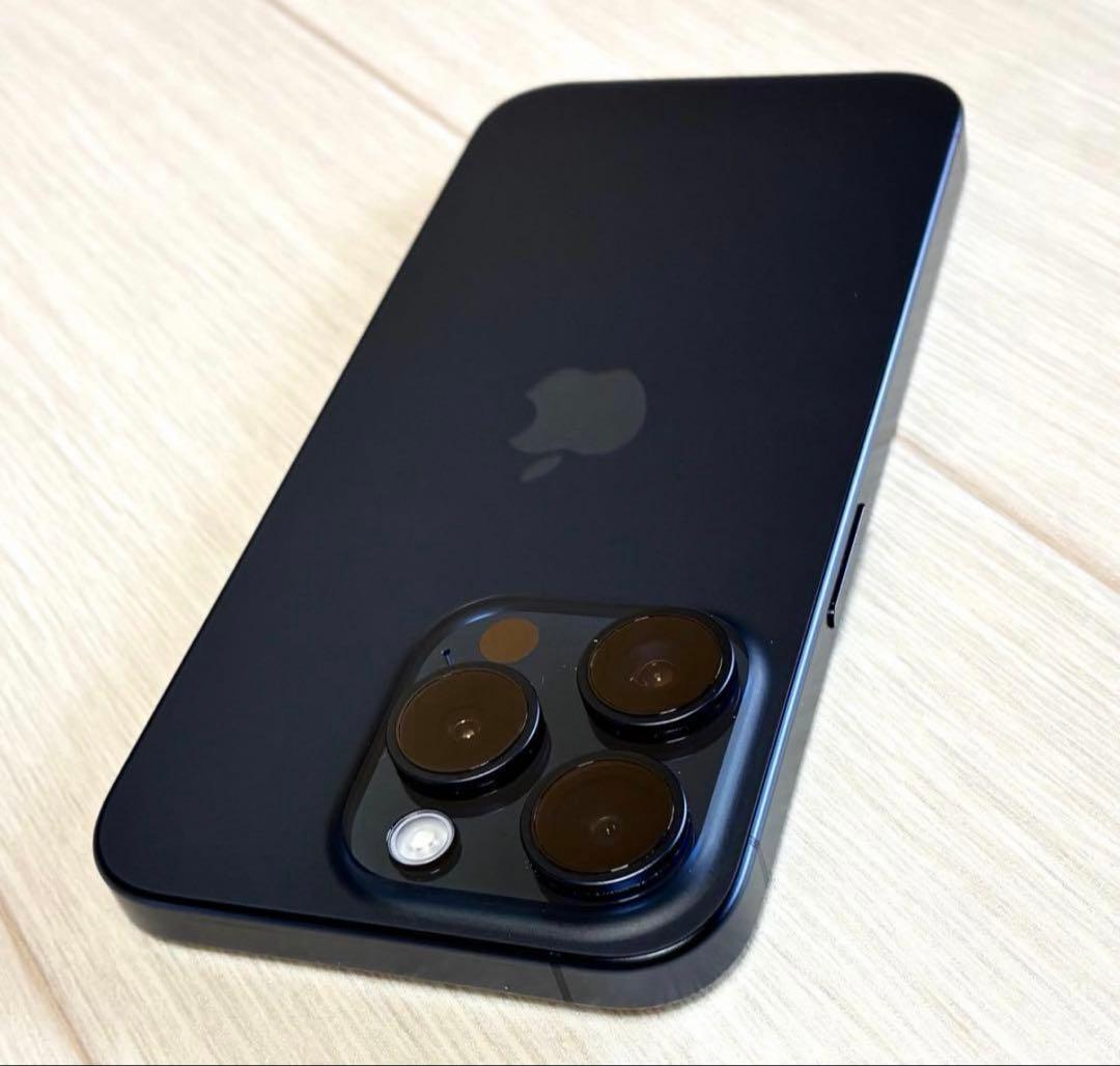 iPhone15pro 128GB ブルー
