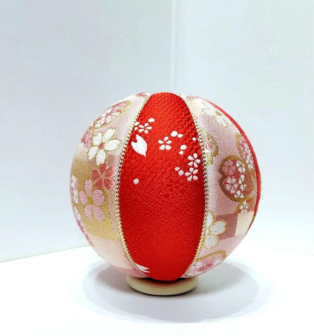 手鞠と蝶々の刺繍　和飾り