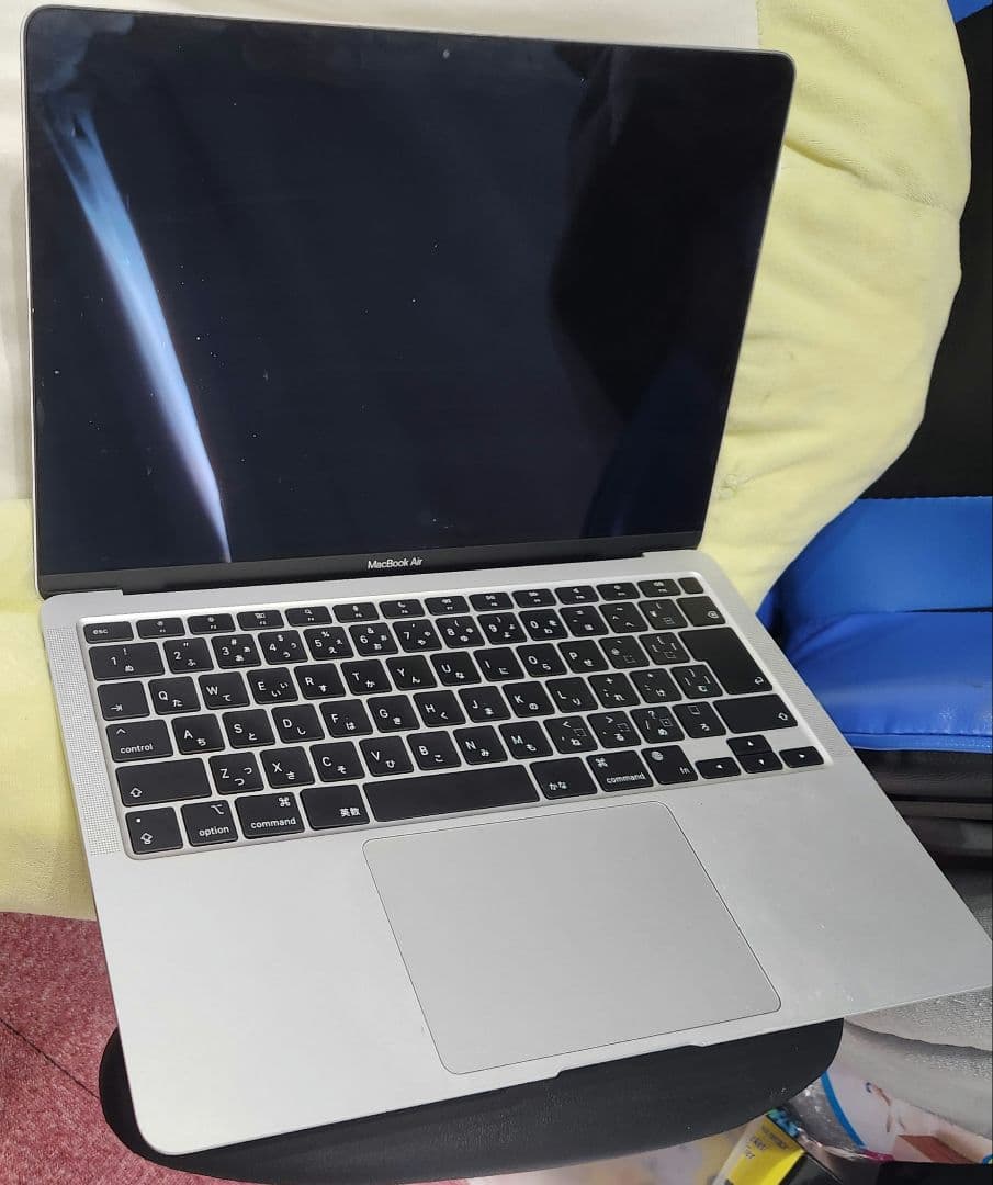 Mac book air 2020 メモリ16GB ストレージ256GBモデル
