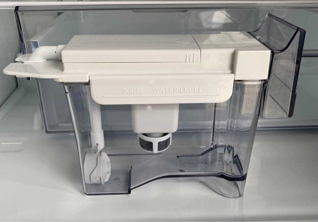 東芝　ノンフロン冷凍冷蔵庫　GR-U33SC (WU) 2023年製　326L