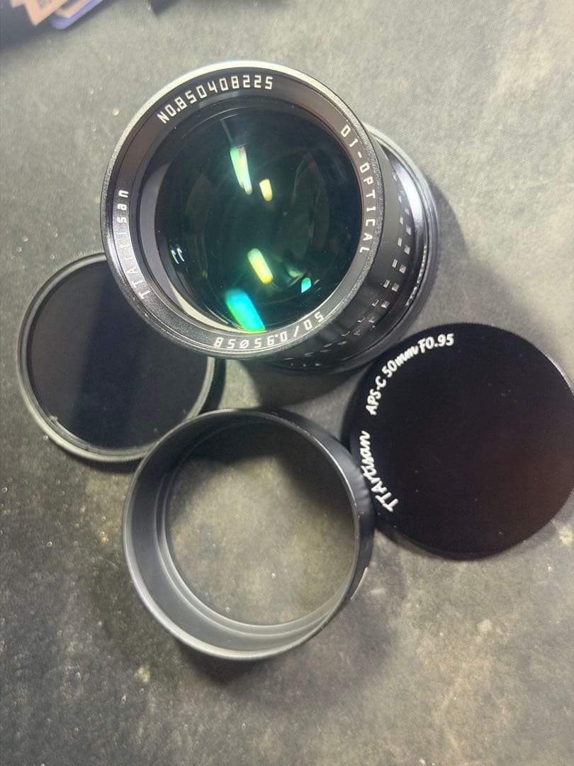 TTArtisan 50mm F0.95 レンズ(Canon RFマウント用）