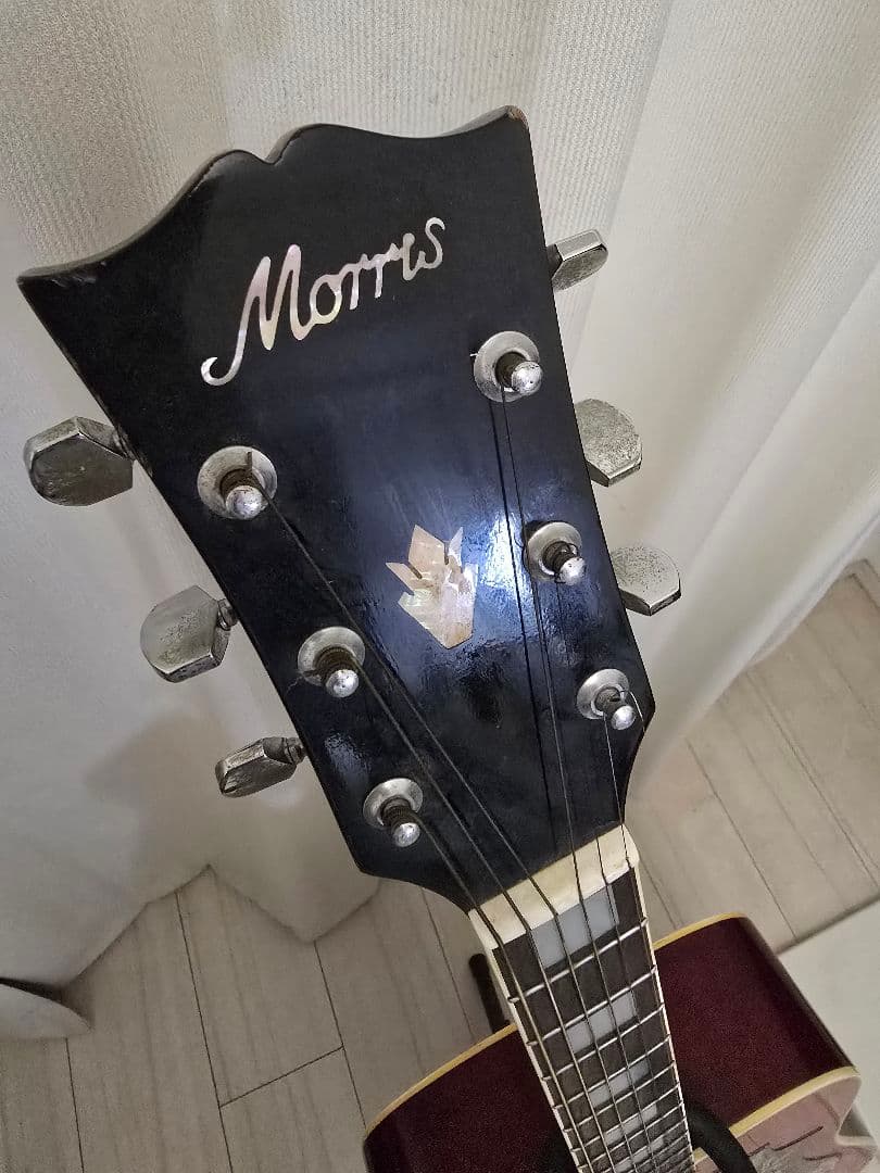 Morris ヴィンテージアコースティックギター　ハミングバード