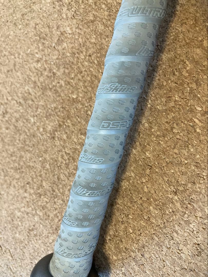 美品【ミズノ直営限定】ビヨンドマックスレガシー バットケース付き