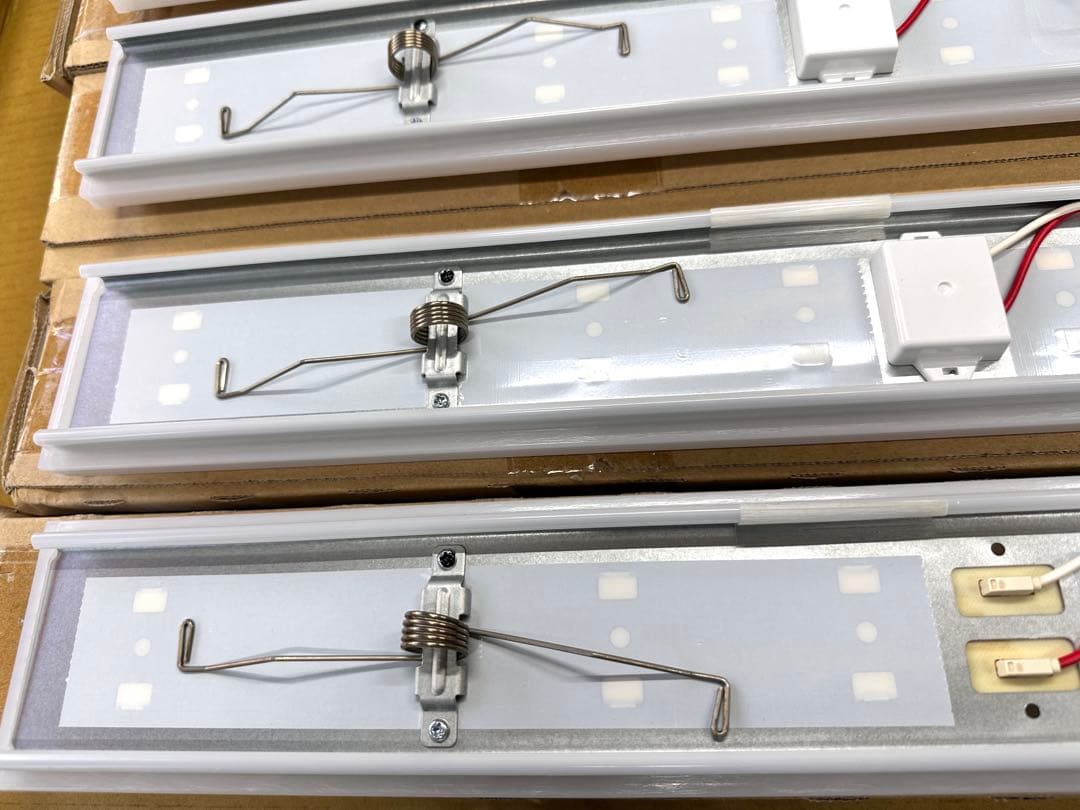 日立　LED蛍光灯 ［7,000 Imタイプ］昼光 色（6,500K）