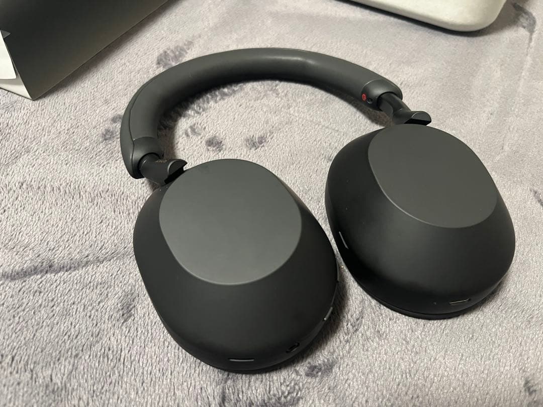 【美品】SONY WH-1000XM5 ブラック
