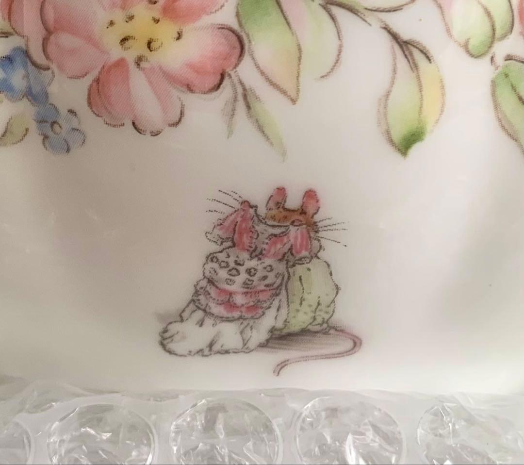 ポピーズベッドルーム パウダーボウル ブランブリーヘッジ トリンケットボックス