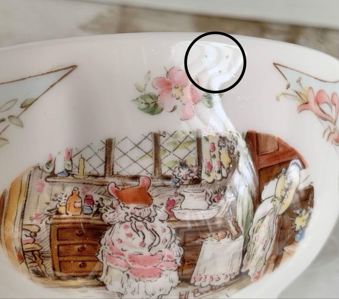 ポピーズベッドルーム パウダーボウル ブランブリーヘッジ トリンケットボックス