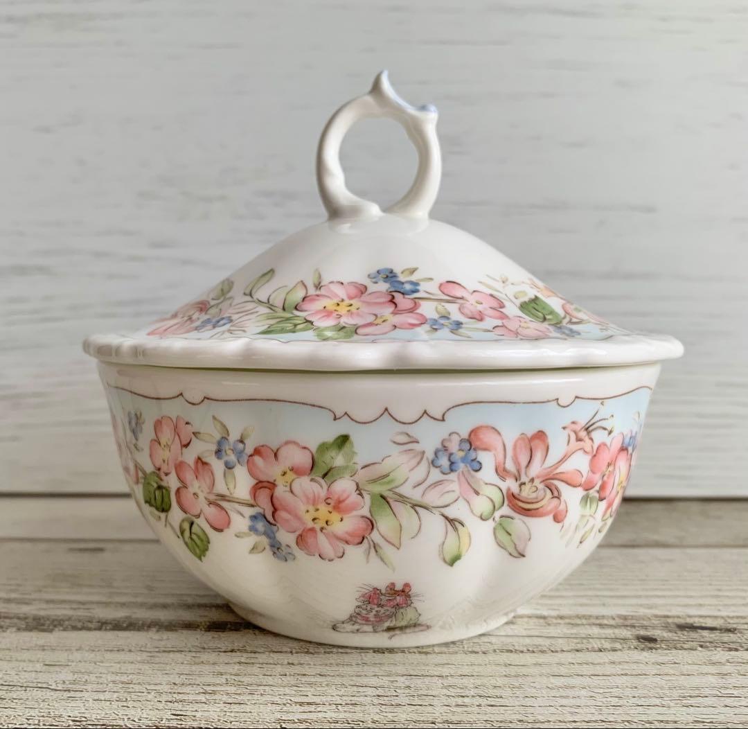 ポピーズベッドルーム パウダーボウル ブランブリーヘッジ トリンケットボックス