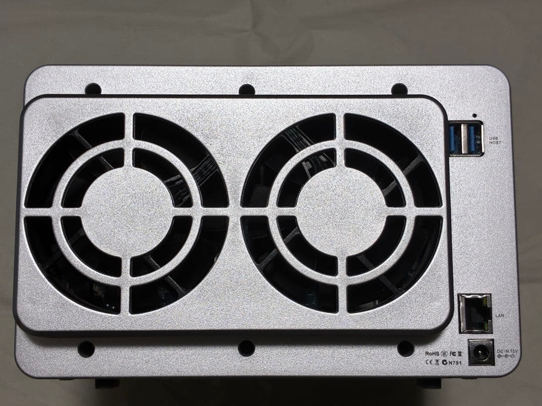 NAS Teramaster F4ー210(中古)