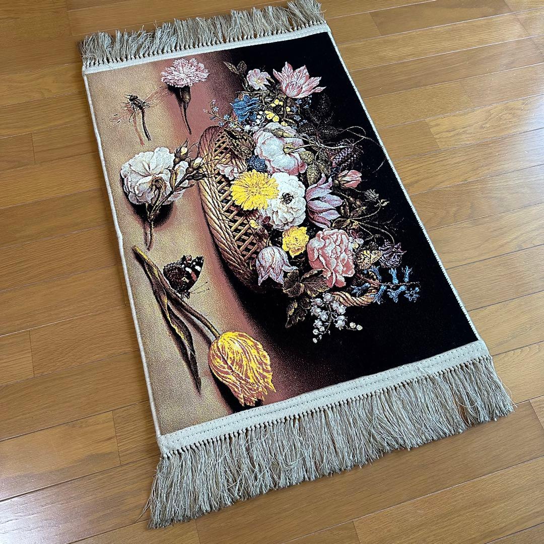 【新品未使用】絵画風絨毯　カーペット　玄関用　花　玄関　廊下　絵画　イラン