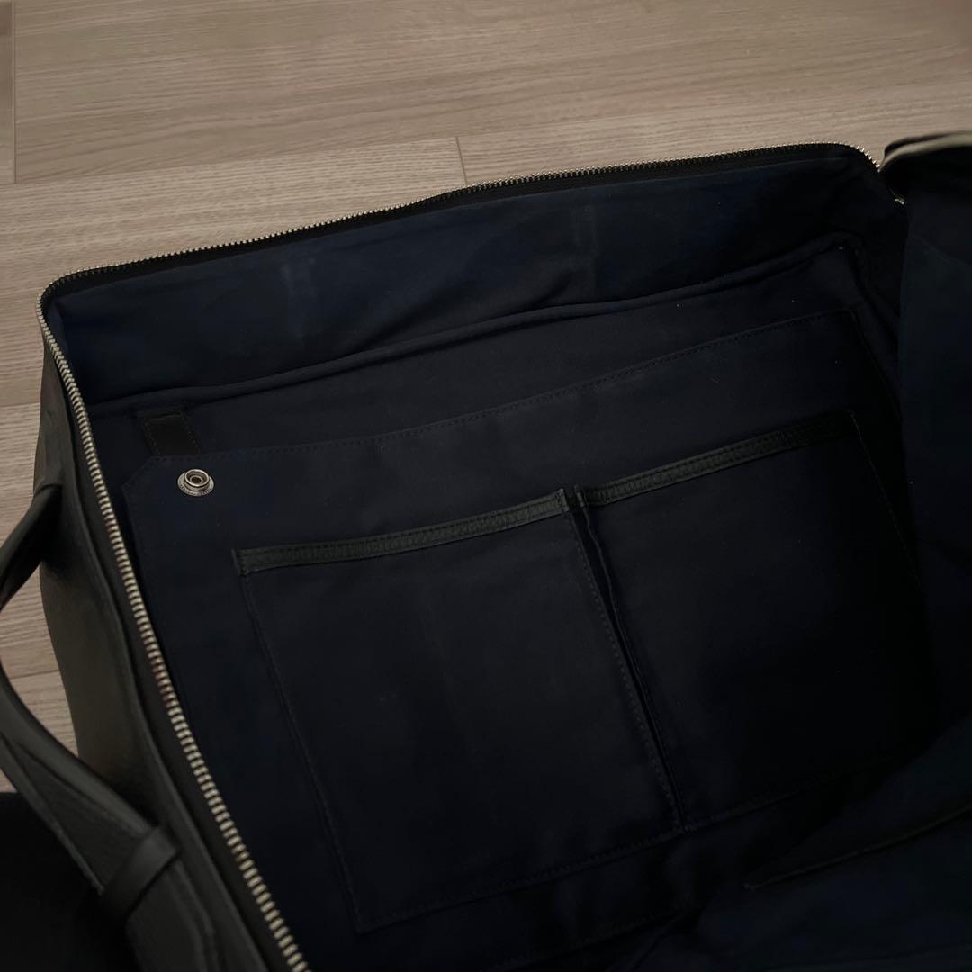 ✨とっても便利で大容量✨レザースリムバックパック！　ブラック