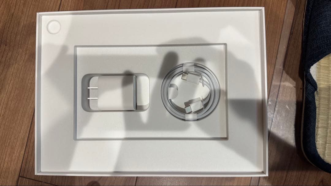 iPad Air M2 Cellular 11 128gb おまけ+保証残