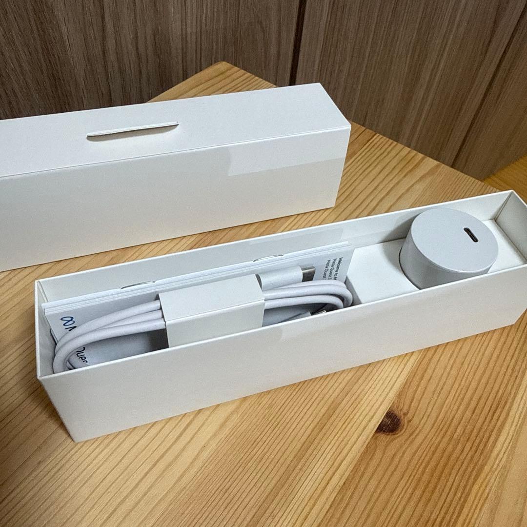 [美品]  Quest 3　本体　512GB メタクエスト 3