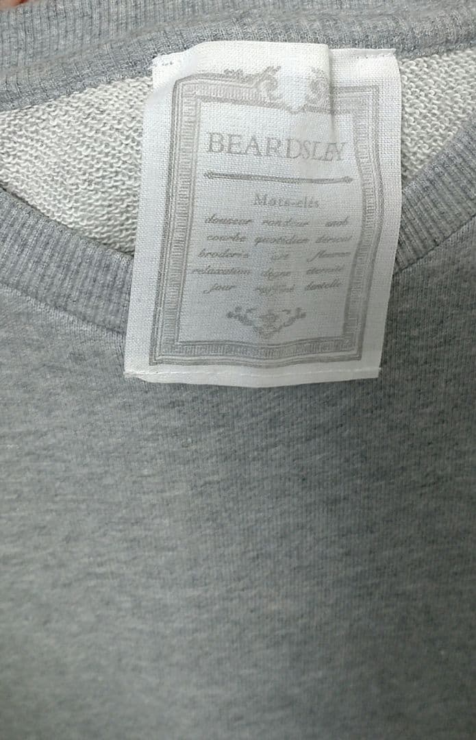 ビアズリー 袖パフトレーナー グレー 花柄