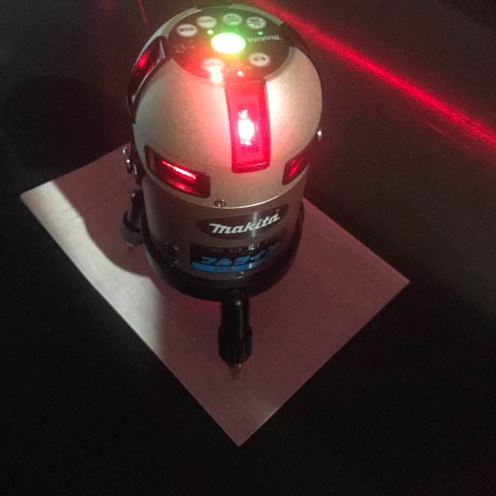 屋内.屋外兼用墨出し器