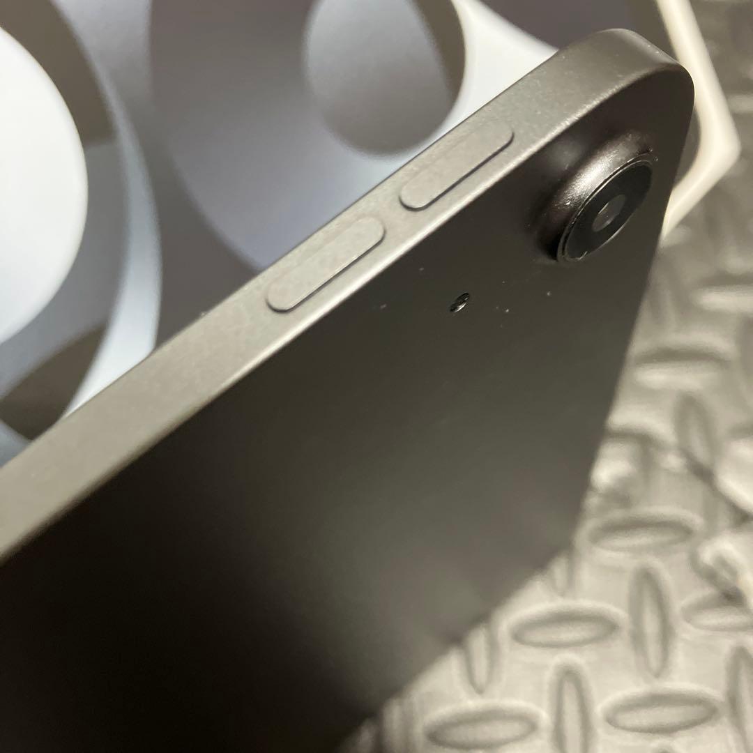 【画面割れ無しジャンク】iPad Air 第5世代 64GB スペースグレイ