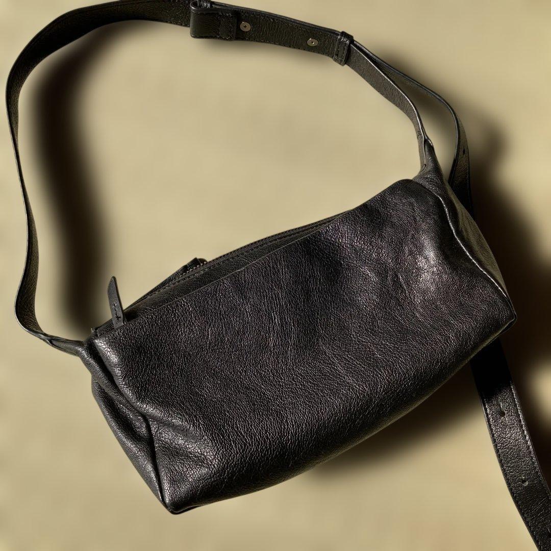 イアパピヨネショルダーバッグ