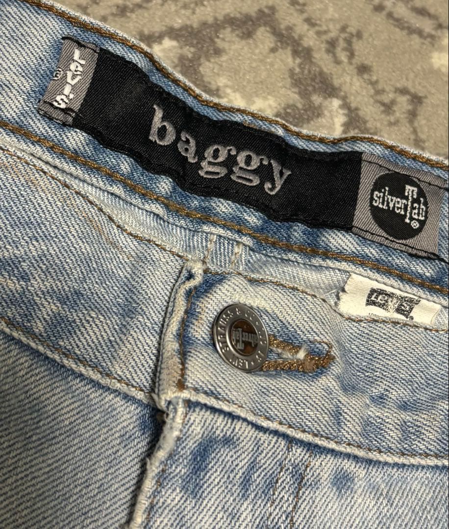 ゴ*ン様 90s USA製 Levi's SilverTab baggy ブルー