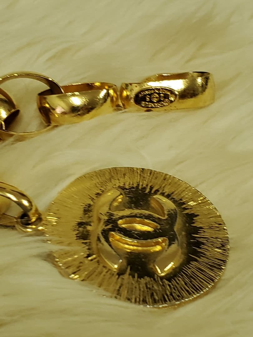 CHANEL シャネルゴールドチェーンベルト